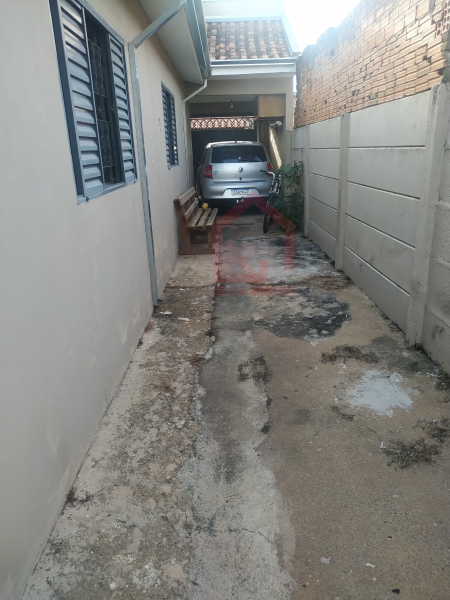 Imagens do imóveis Casa (Padrão), com 3 quartos e 1 banheiros à Venda, 200 m² em Vargem Grande do Sul/SP