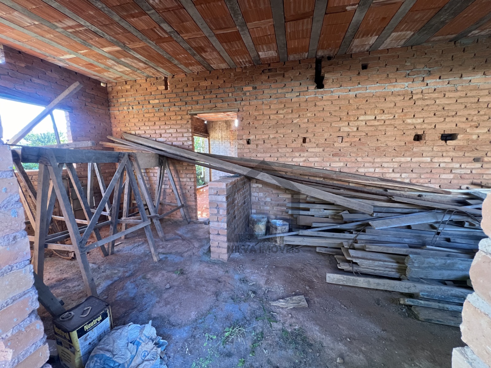 Imagens do imóveis Casa (Padrão), com 2 quartos e 2 banheiros à Venda, 231 m² em Vargem Grande do Sul/SP