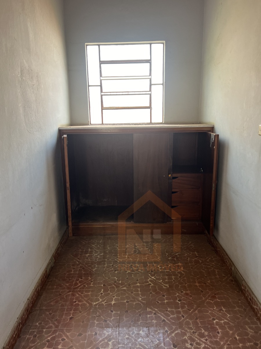Imagens do imóveis Casa (Padrão), com 3 quartos e 1 banheiros à Venda, 402 m² em Vargem Grande do Sul/SP
