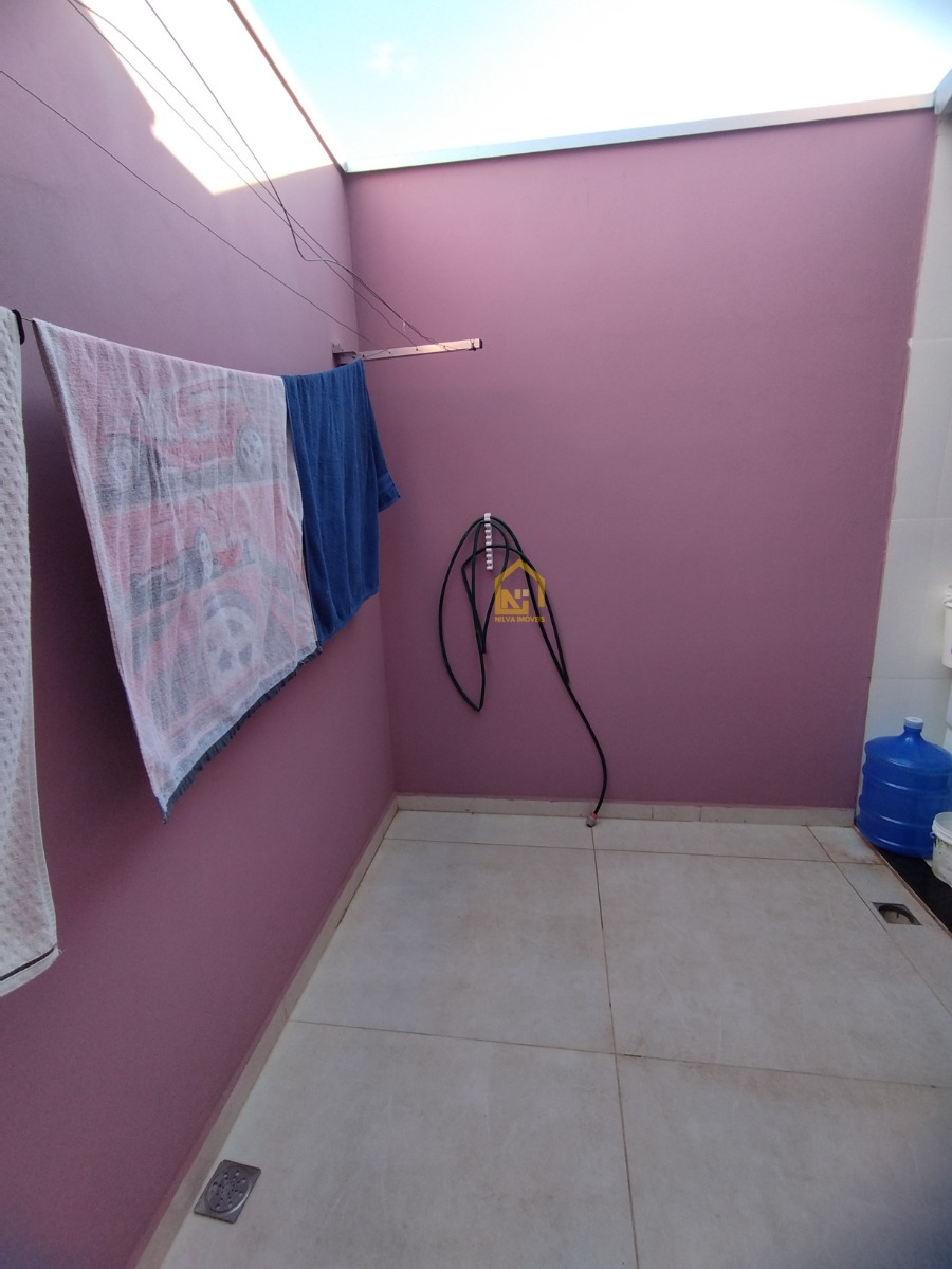 Imagens do imóveis Casa (Padrão), com 1 quartos e 2 banheiros à Venda, 169 m² em Vargem Grande do Sul/SP
