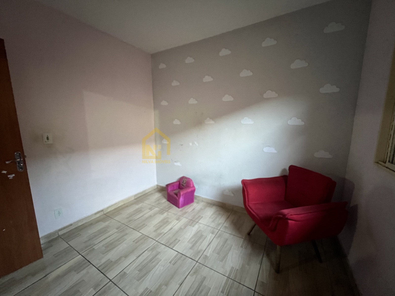 Imagens do imóveis Casa (Padrão), com 3 quartos e 2 banheiros à Venda, 195 m² em Vargem Grande do Sul/SP