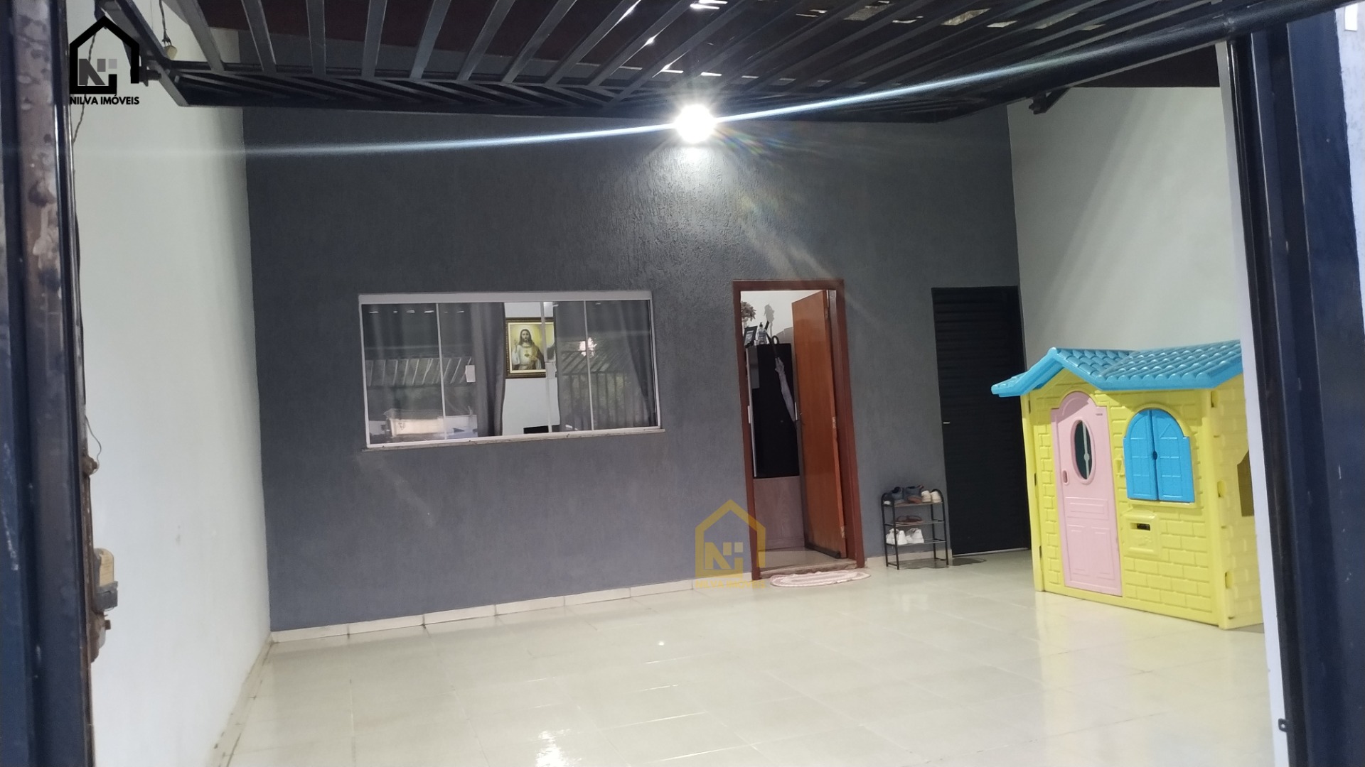 Imagens do imóveis Casa (Padrão), com 2 quartos e 2 banheiros à Venda, 150 m² em Vargem Grande do Sul/SP