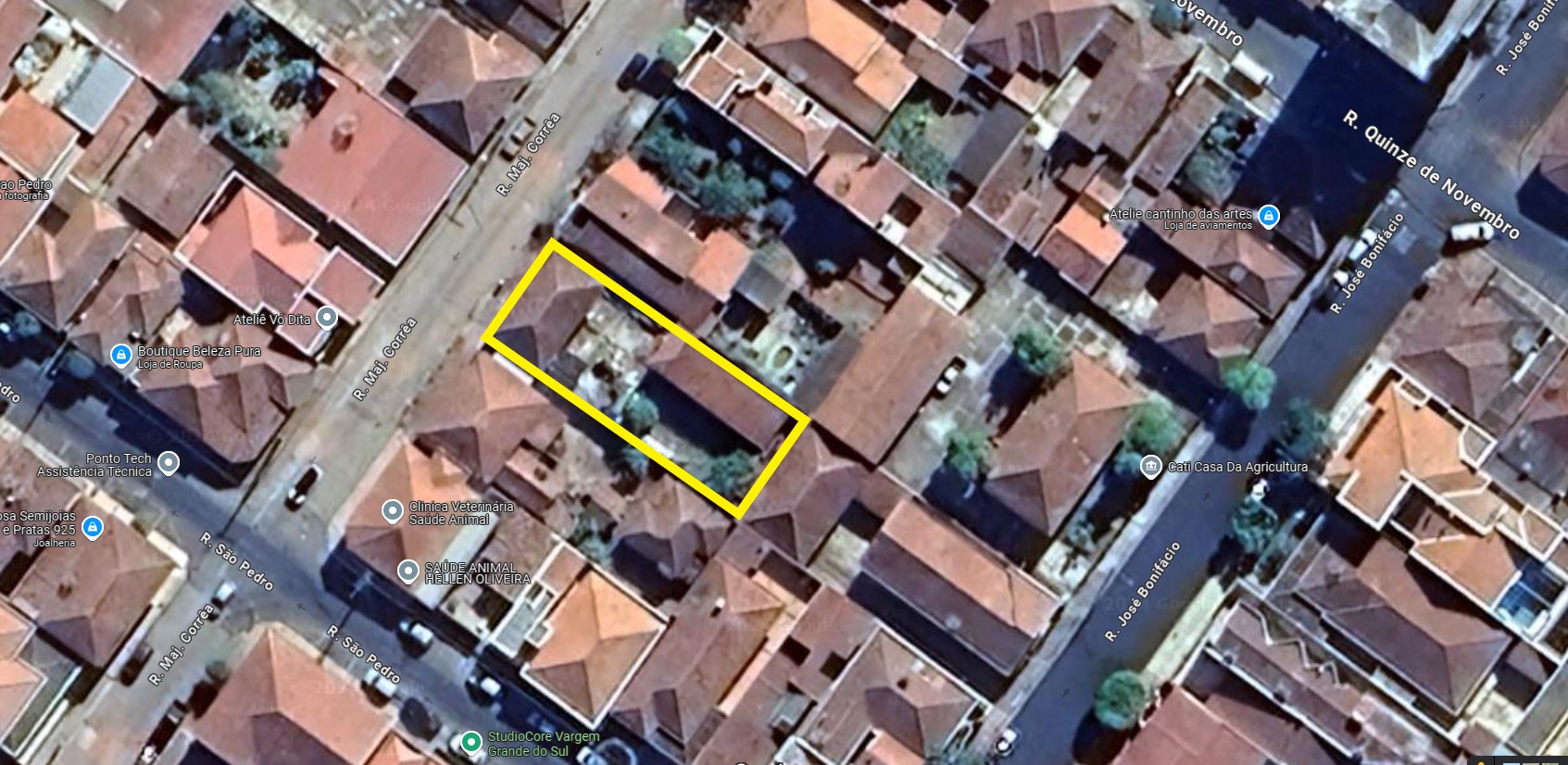 Imagens do imóveis Casa (Padrão), com 2 quartos e 2 banheiros à Venda, 422 m² em Vargem Grande do Sul/SP