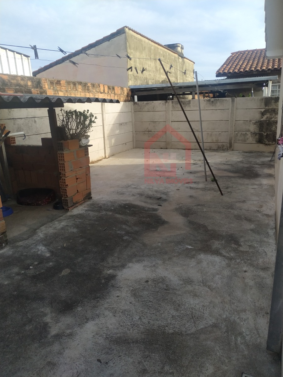 Imagens do imóveis Casa (Padrão), com 3 quartos e 1 banheiros à Venda, 200 m² em Vargem Grande do Sul/SP