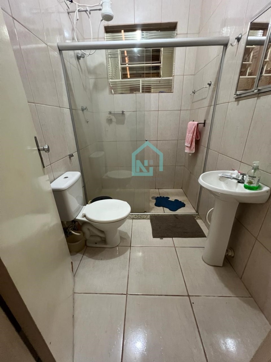 Imagens do imóveis Casa (Padrão), com 2 quartos e 2 banheiros à Venda, 172 m² em Vargem Grande do Sul/SP
