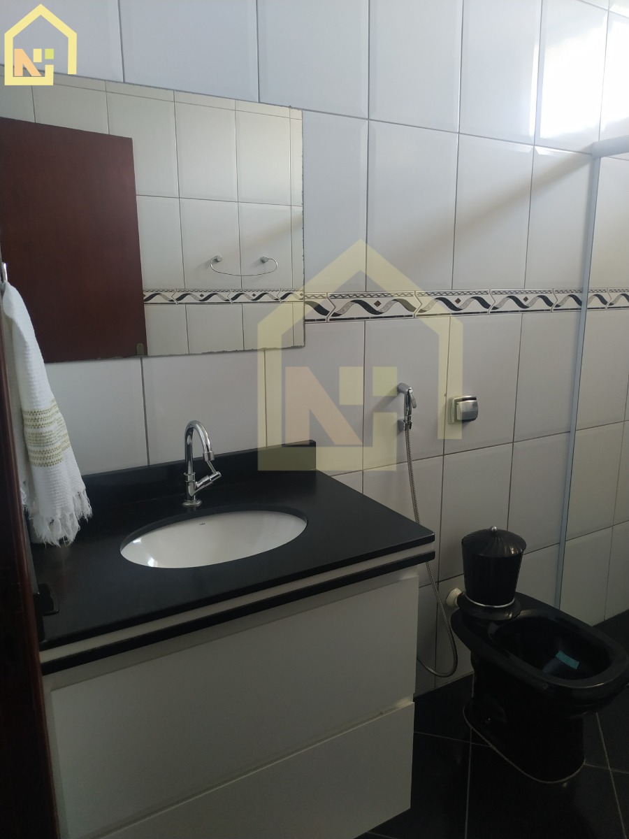 Imagens do imóveis Casa (Padrão), com 2 quartos e 2 banheiros à Venda, 125 m² em Vargem Grande do Sul/SP