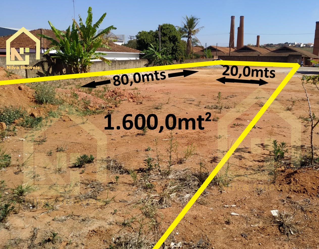 Imagens do imóveis Terreno (Em rua) à Venda, 1600m² - Bairro Centro em Vargem Grande do Sul