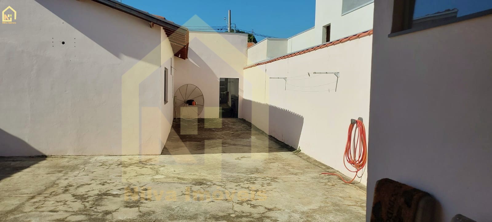 Imagens do imóveis Casa (Padrão), com 2 quartos e 2 banheiros à Venda, 147 m² em Vargem Grande do Sul/SP