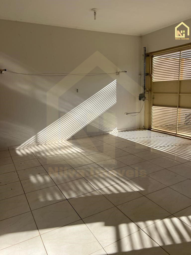 Imagens do imóveis Casa (Padrão), com 2 quartos e 1 banheiros à Venda, 230 m² em Vargem Grande do Sul/SP