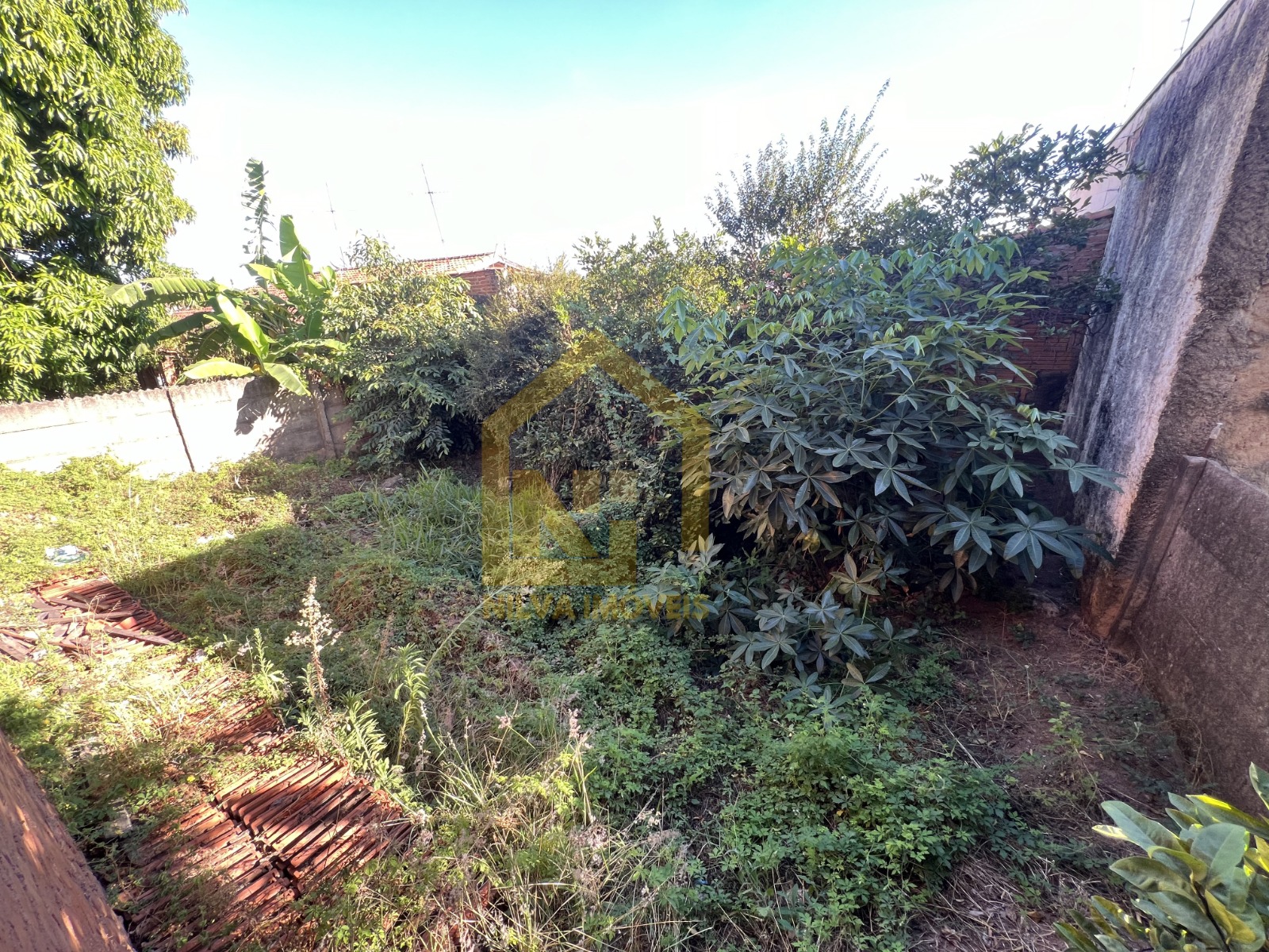 Imagens do imóveis Casa (Padrão), com 2 quartos e 2 banheiros à Venda, 231 m² em Vargem Grande do Sul/SP