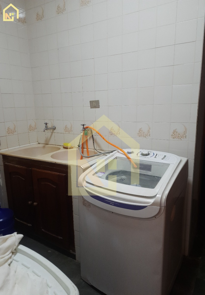 Imagens do imóveis Casa (Padrão), com 2 quartos e 2 banheiros à Venda, 140 m² em Vargem Grande do Sul/SP