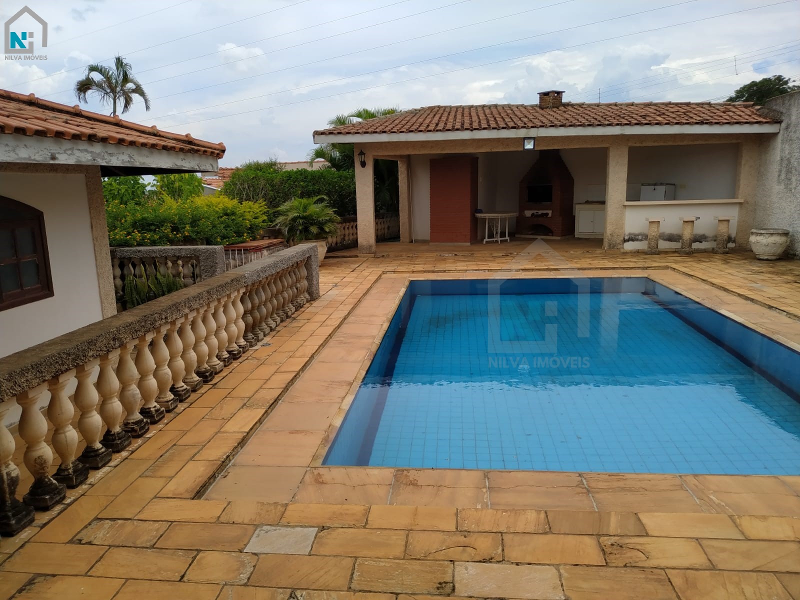 Imagens do imóveis Casa (Padrão), com 3 quartos e 3 banheiros à Venda, 710 m² em Vargem Grande do Sul/SP