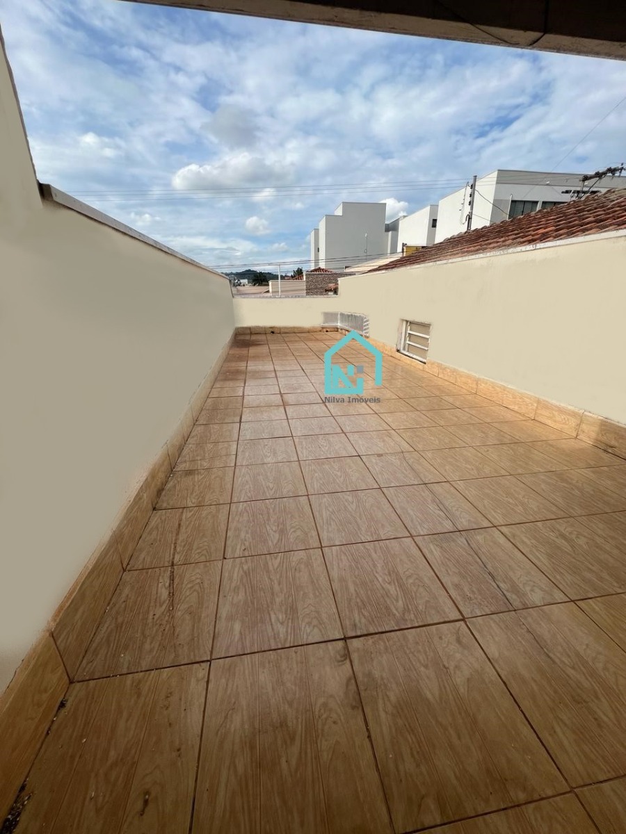 Imagens do imóveis Casa (Padrão), com 2 quartos e 2 banheiros à Venda, 172 m² em Vargem Grande do Sul/SP