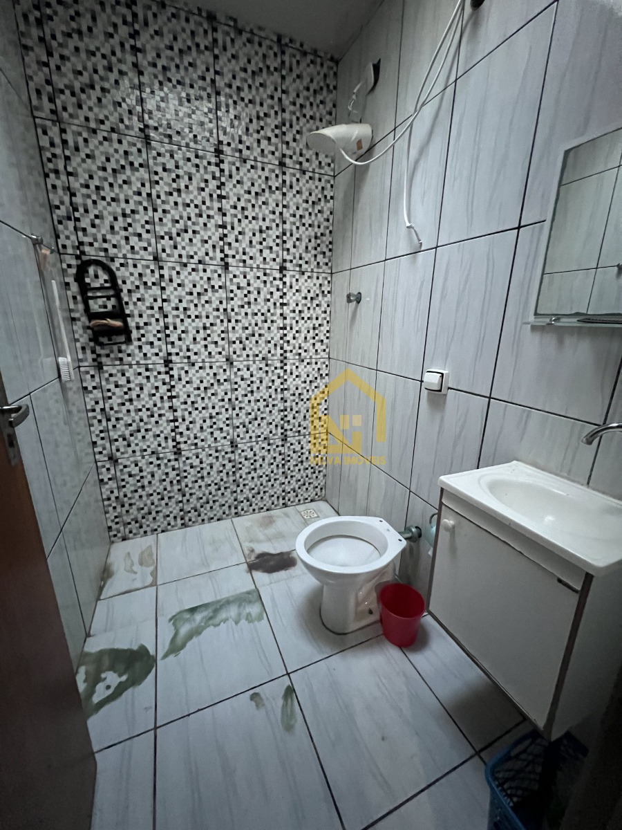 Imagens do imóveis Casa (Padrão), com 3 quartos e 2 banheiros à Venda, 195 m² em Vargem Grande do Sul/SP