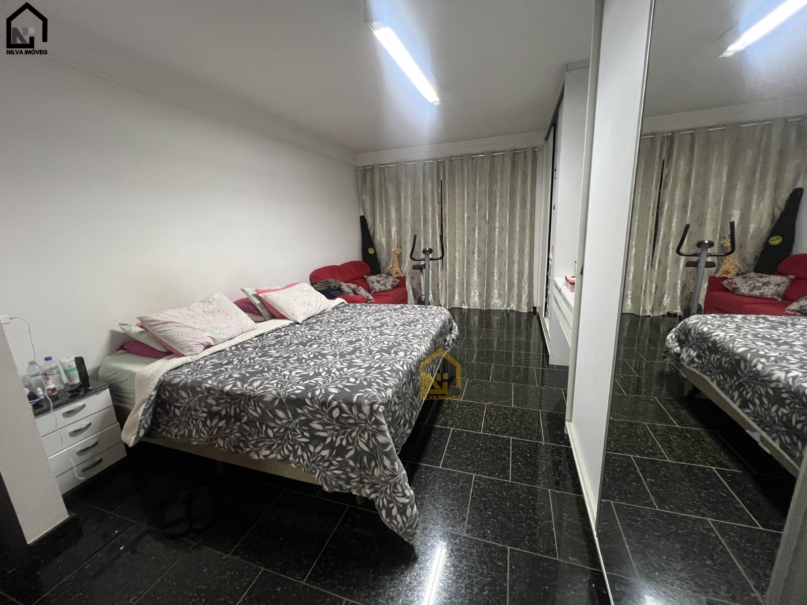 Imagens do imóveis Casa (Padrão), com 2 quartos e 4 banheiros à Venda, 1317 m² em Vargem Grande do Sul/SP