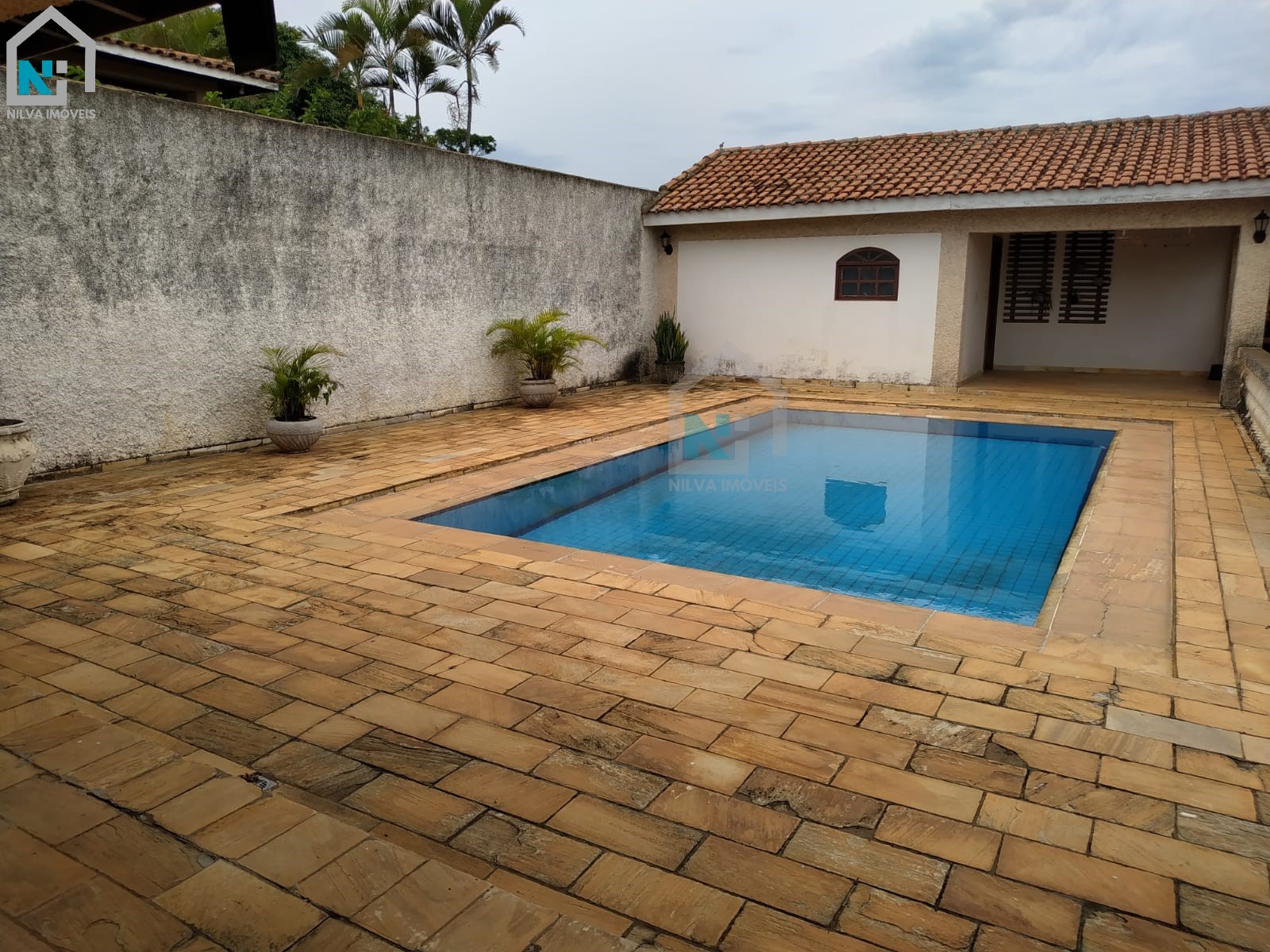 Imagens do imóveis Casa (Padrão), com 3 quartos e 3 banheiros à Venda, 710 m² em Vargem Grande do Sul/SP