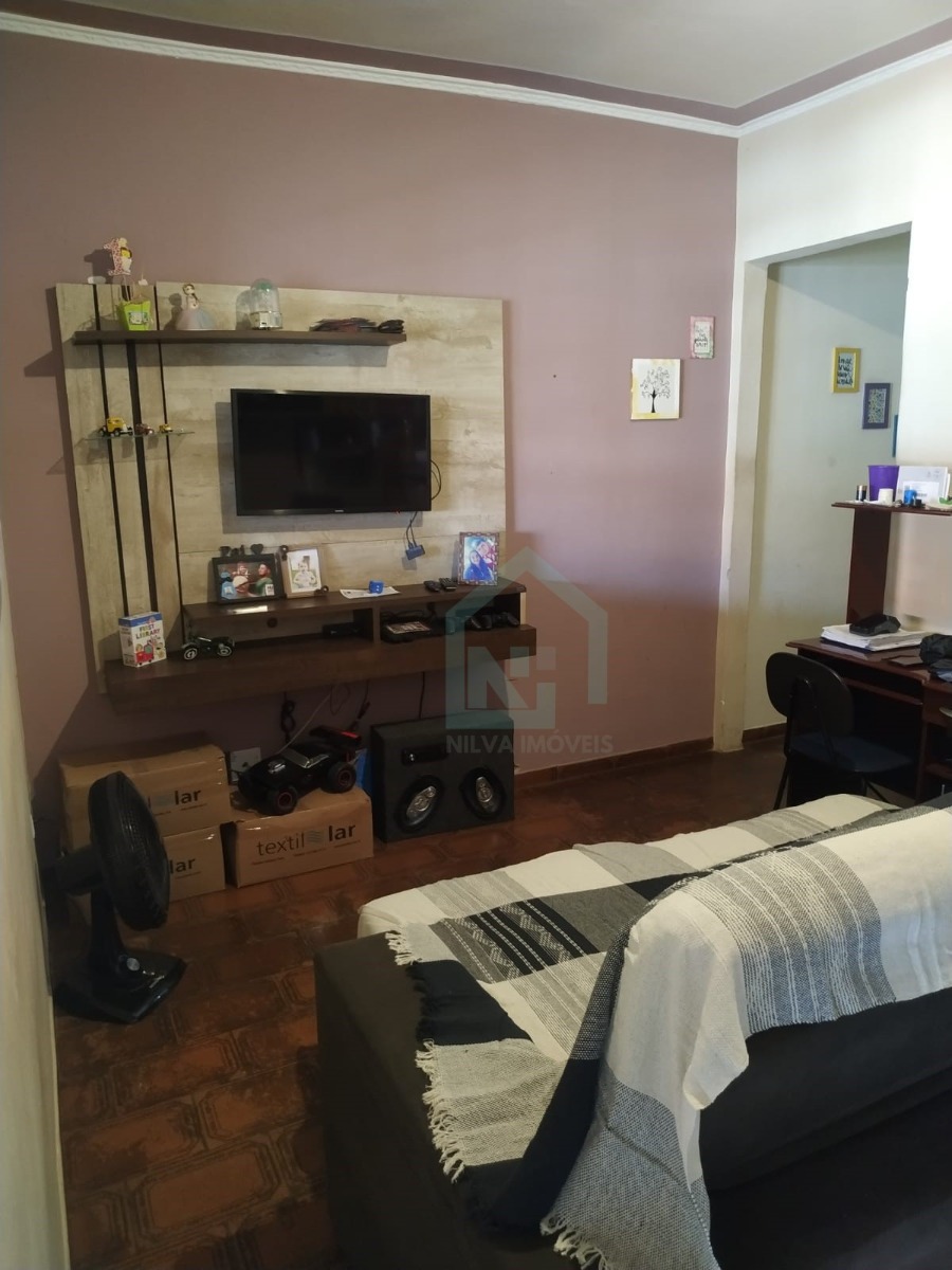 Imagens do imóveis Casa (Padrão), com 3 quartos e 1 banheiros à Venda, 138 m² em Vargem Grande do Sul/SP