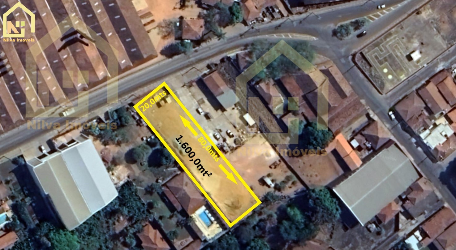 Imagens do imóveis Terreno (Em rua) à Venda, 1600m² - Bairro Centro em Vargem Grande do Sul