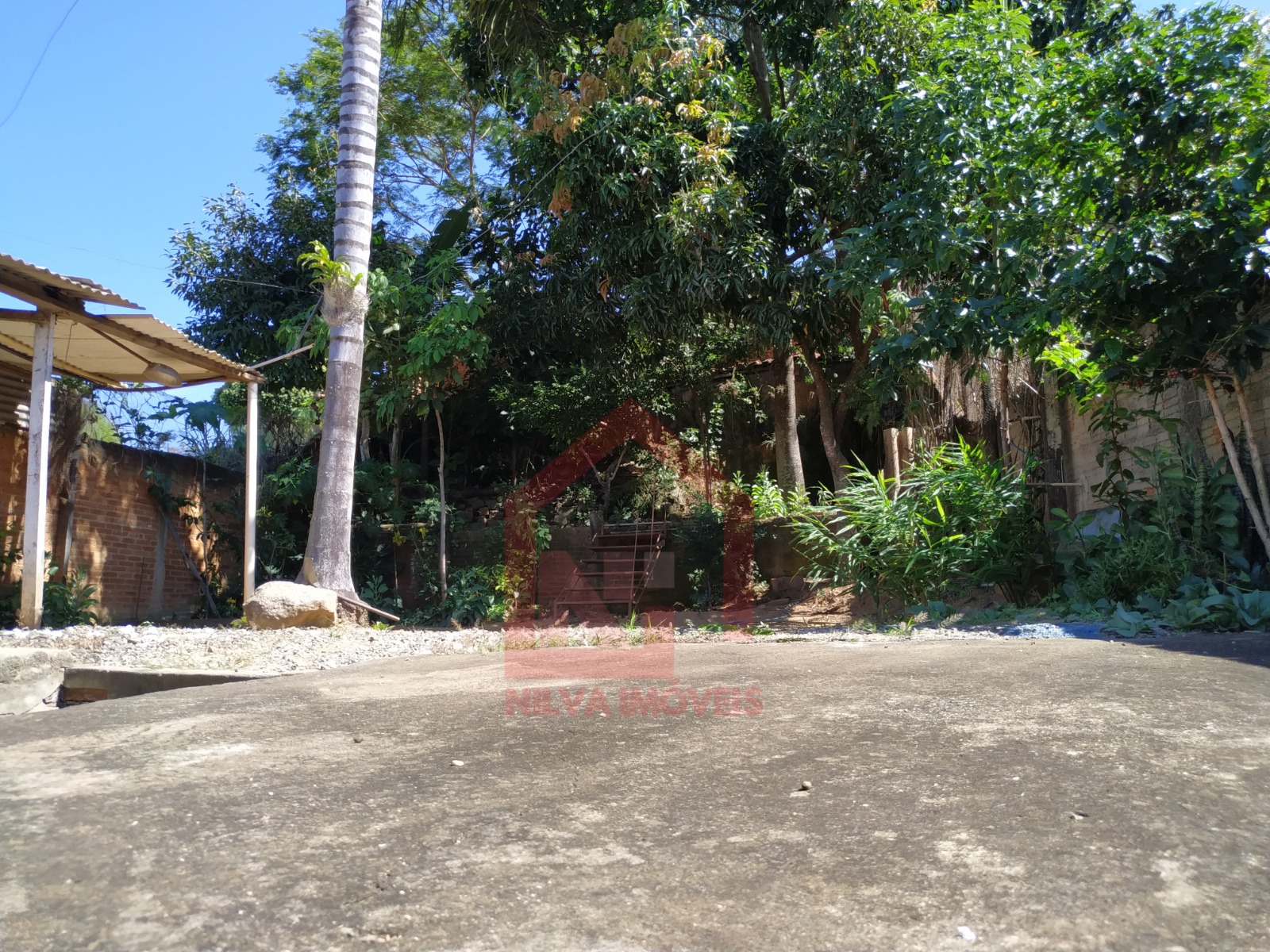 Imagens do imóveis Casa (Padrão), com 2 quartos e 2 banheiros à Venda, 238 m² em Vargem Grande do Sul/SP