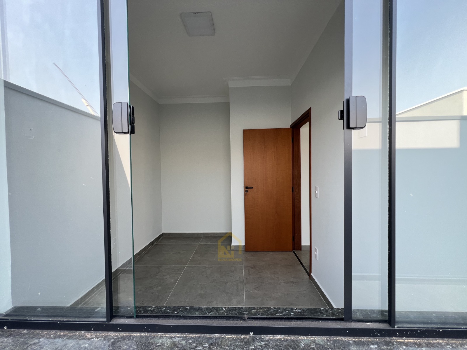 Imagens do imóveis Casa (Padrão), com 2 quartos e 3 banheiros à Venda, 160 m² em Vargem Grande do Sul/SP