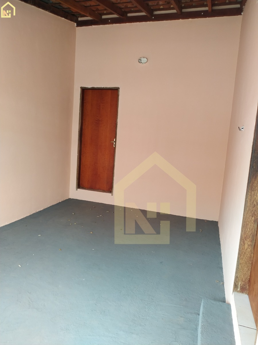 Imagens do imóveis Casa (Padrão), com 2 quartos e 3 banheiros à Venda, 12007 m² em Vargem Grande do Sul/SP