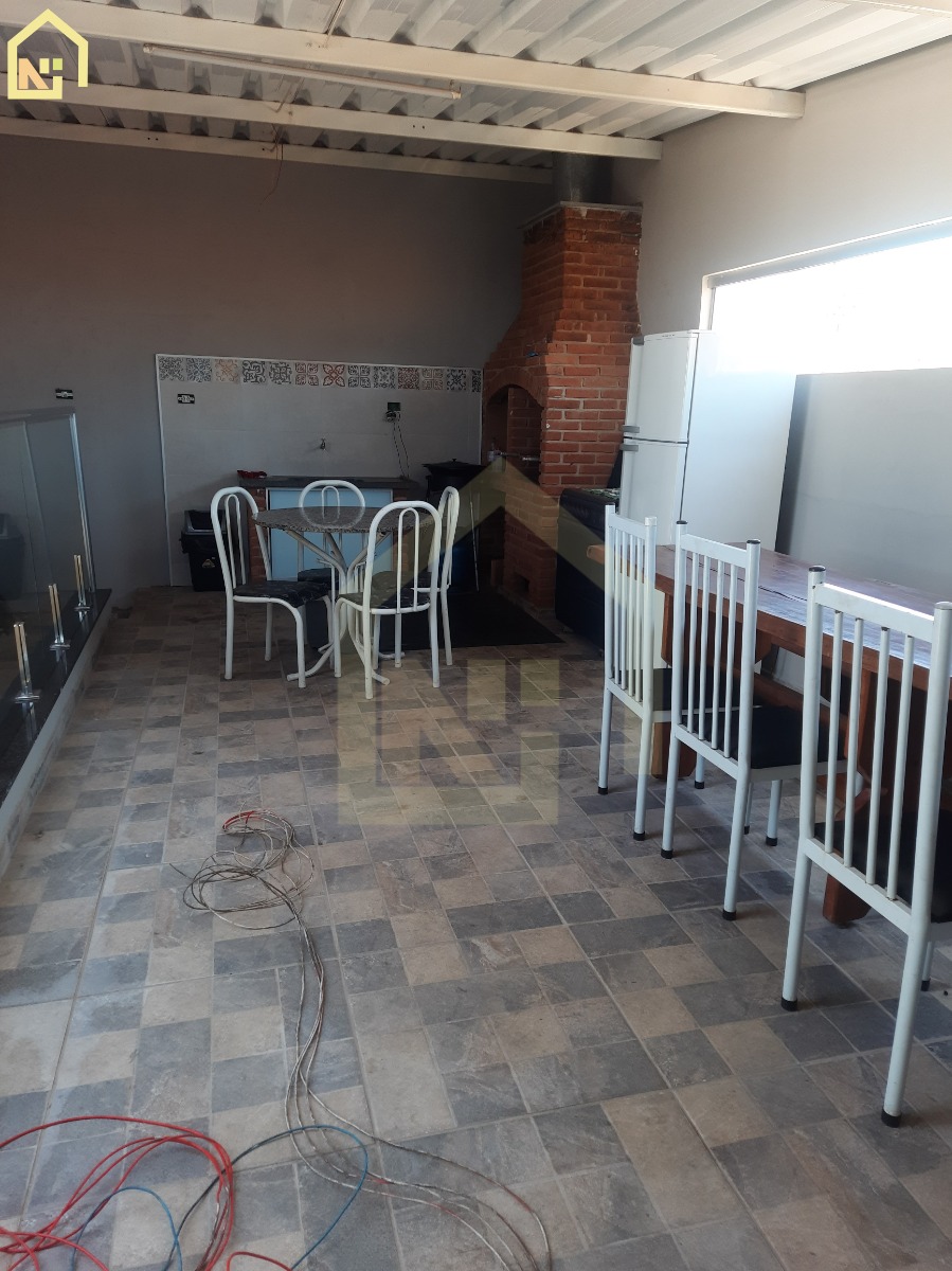 Imagens do imóveis Casa (Padrão), com 2 quartos e 2 banheiros à Venda, 140 m² em Vargem Grande do Sul/SP
