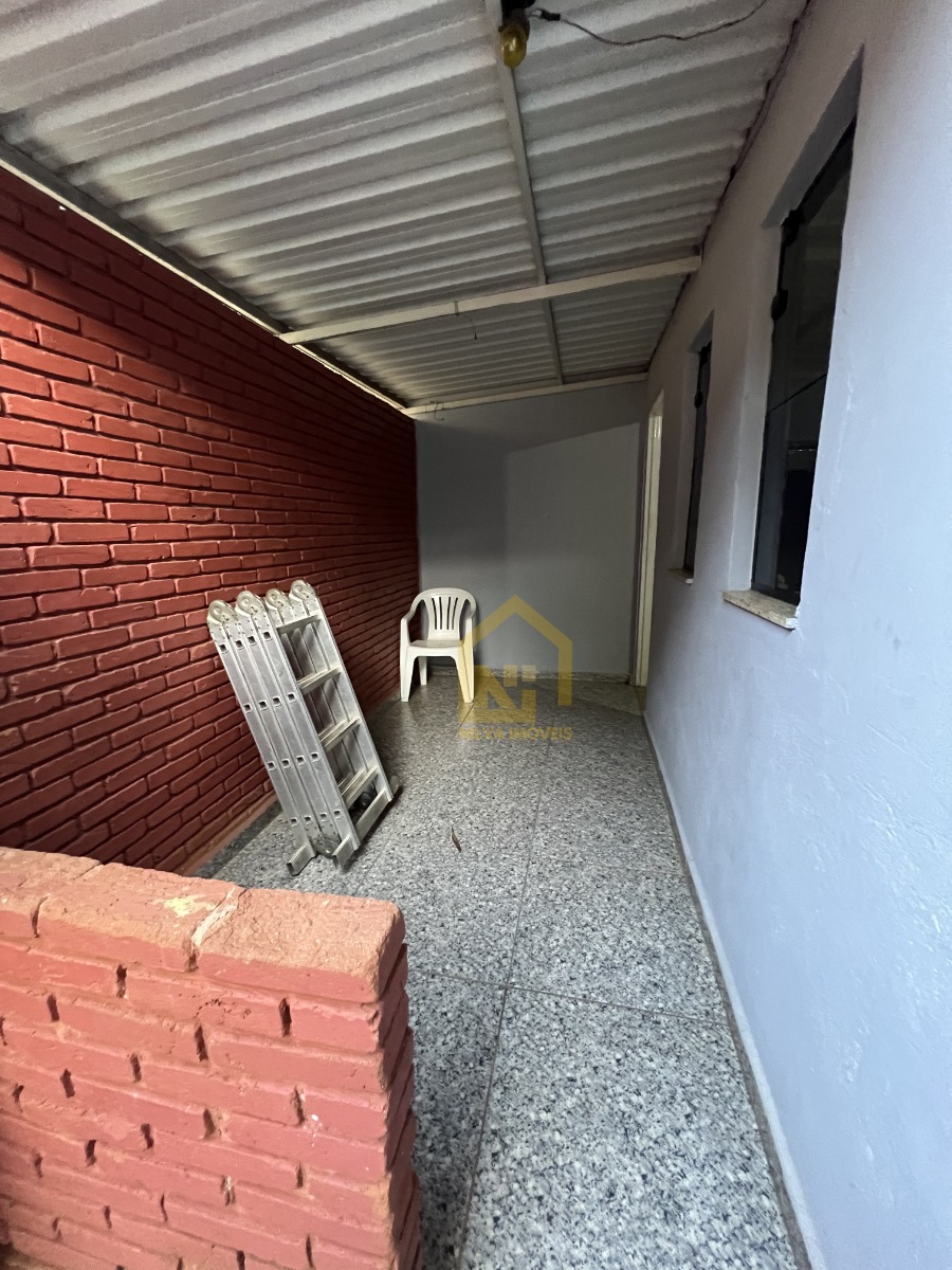Imagens do imóveis Casa (Padrão), com 3 quartos e 2 banheiros à Venda, 195 m² em Vargem Grande do Sul/SP