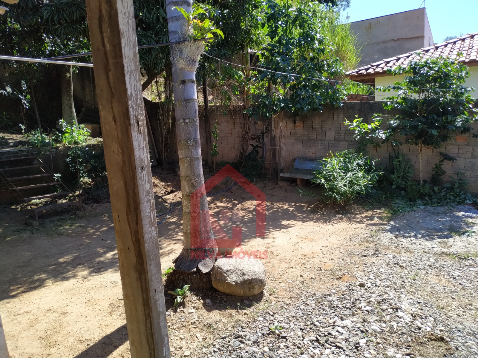 Imagens do imóveis Casa (Padrão), com 2 quartos e 2 banheiros à Venda, 238 m² em Vargem Grande do Sul/SP
