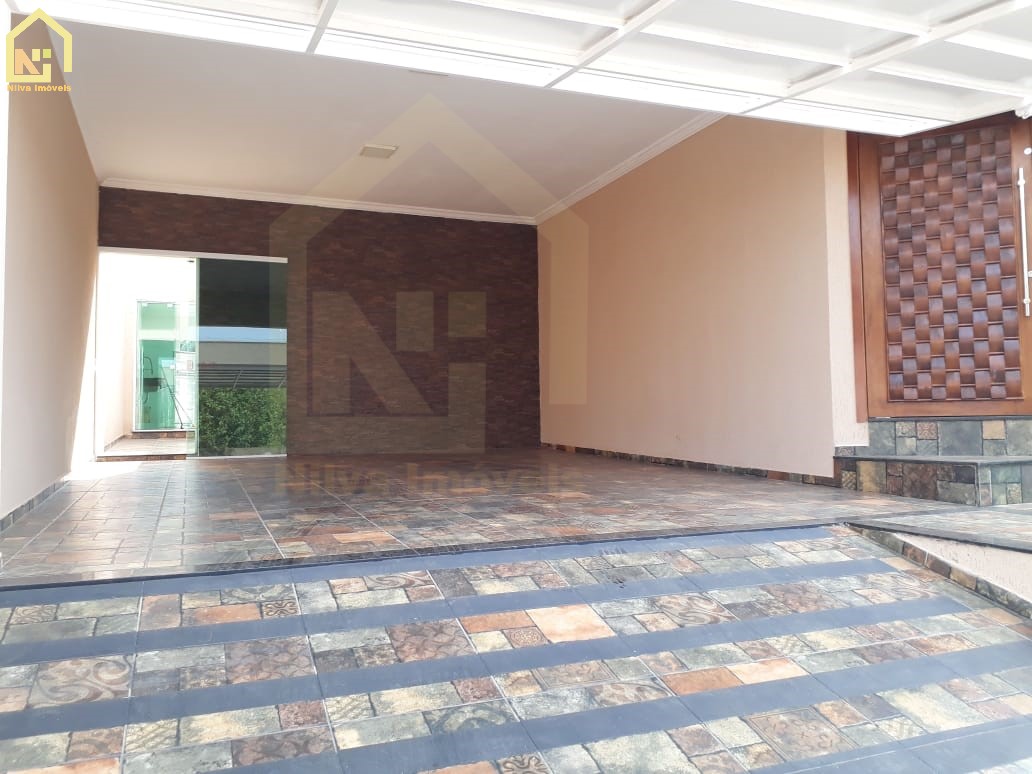 Imagens do imóveis Casa (Padrão), com 3 quartos e 4 banheiros à Venda, 180 m² em Vargem Grande do Sul/SP