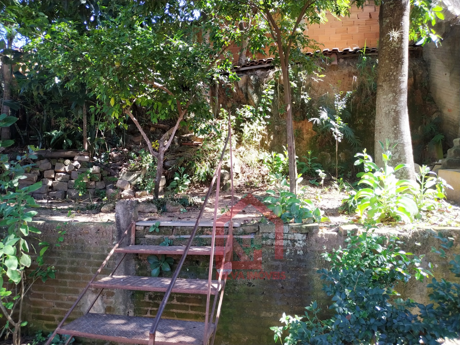 Imagens do imóveis Casa (Padrão), com 2 quartos e 2 banheiros à Venda, 238 m² em Vargem Grande do Sul/SP