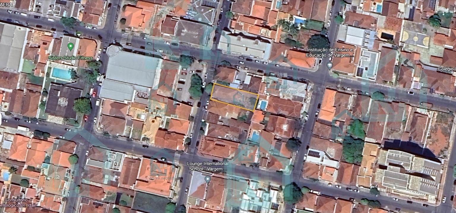 Imagens do imóveis Casa (Padrão), com 3 quartos e 1 banheiros à Venda, 402 m² em Vargem Grande do Sul/SP
