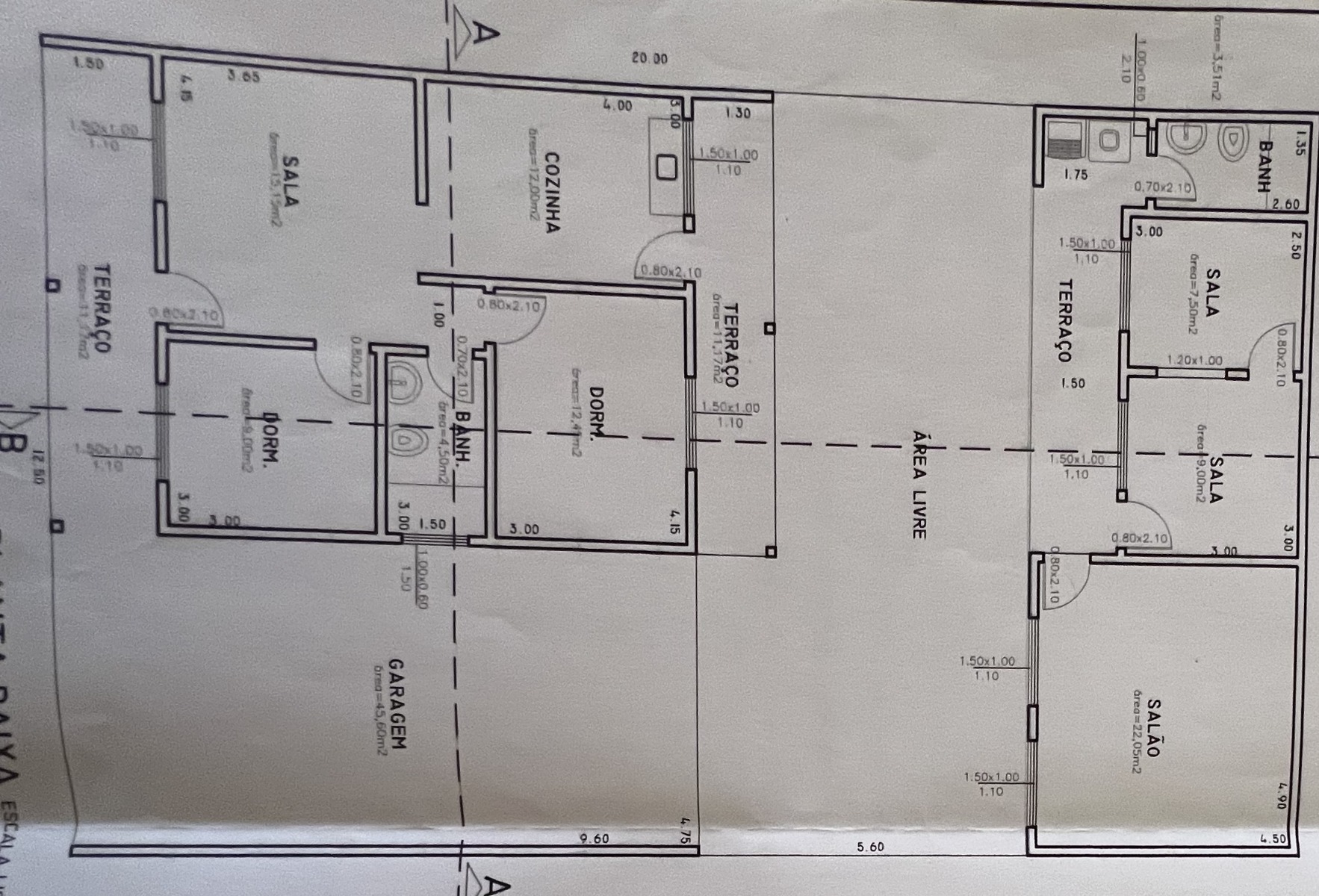 Imagens do imóveis Casa (Padrão), com 3 quartos e 2 banheiros à Venda, 250 m² em Vargem Grande do Sul/SP