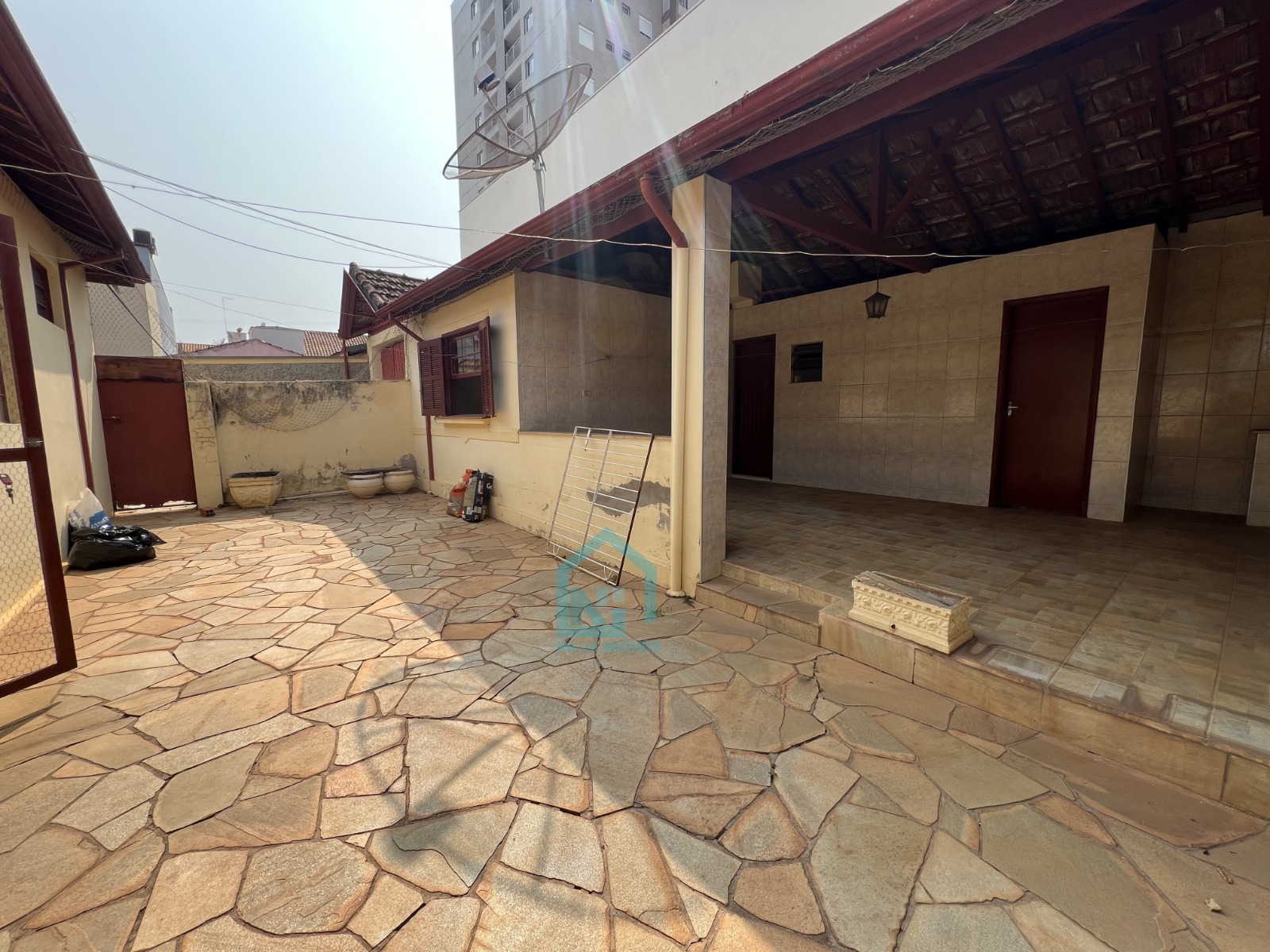 Imagens do imóveis Casa (Padrão), com 3 quartos e 2 banheiros à Venda, 325 m² em Vargem Grande do Sul/SP