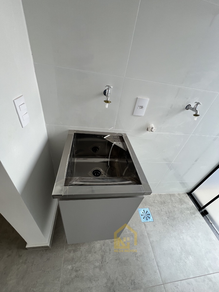Imagens do imóveis Casa (Padrão), com 2 quartos e 3 banheiros à Venda, 160 m² em Vargem Grande do Sul/SP