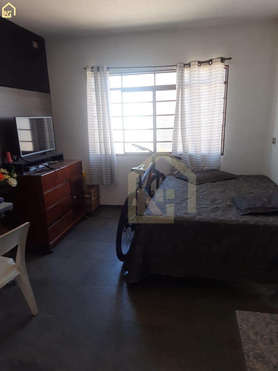 Imagens do imóveis Casa (Padrão), com 2 quartos e 2 banheiros à Venda, 140 m² em Vargem Grande do Sul/SP