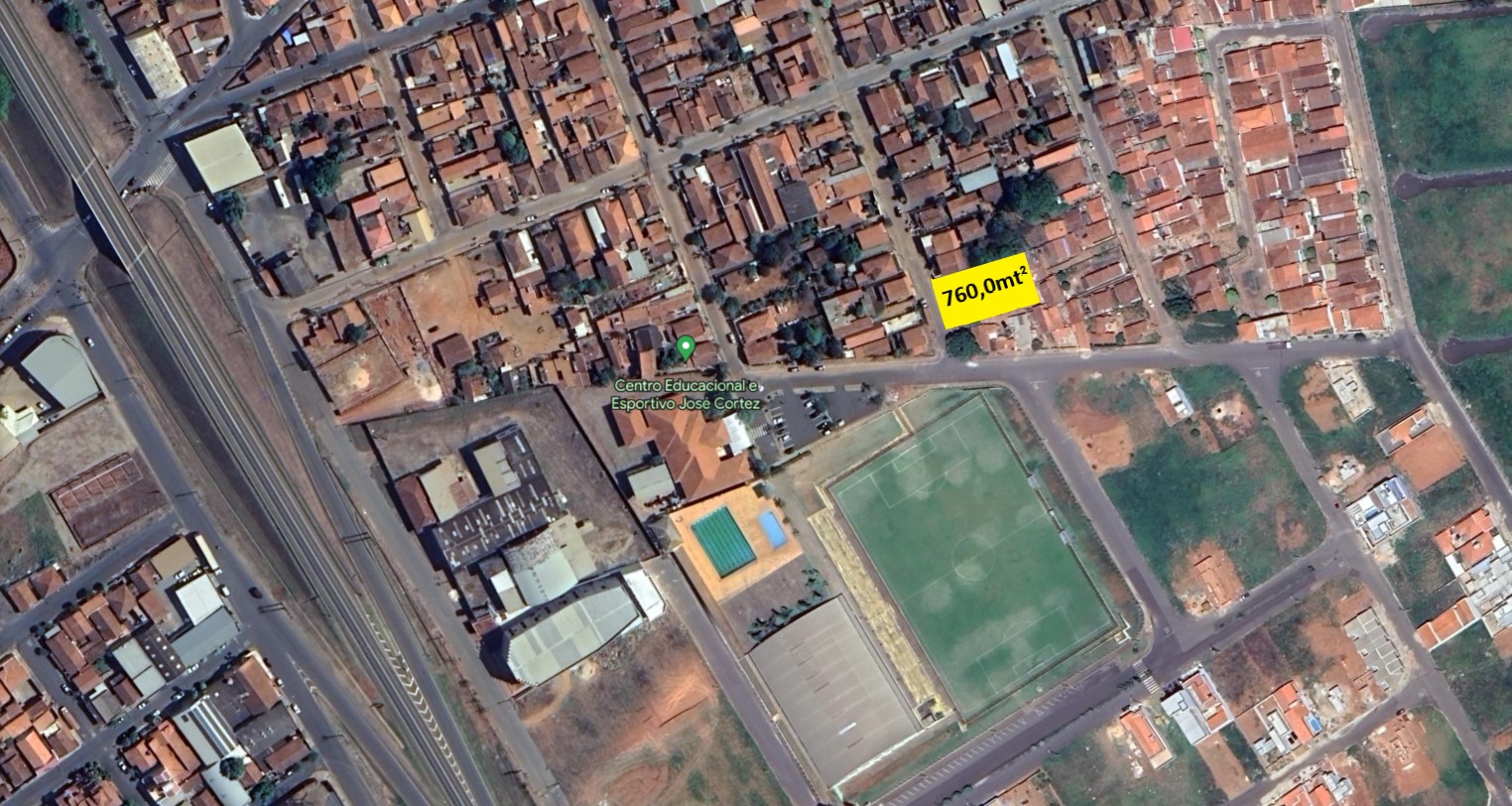 Imagens do imóveis Terreno (Em rua) à Venda, 760m² - Bairro Vila Santana em Vargem Grande do Sul