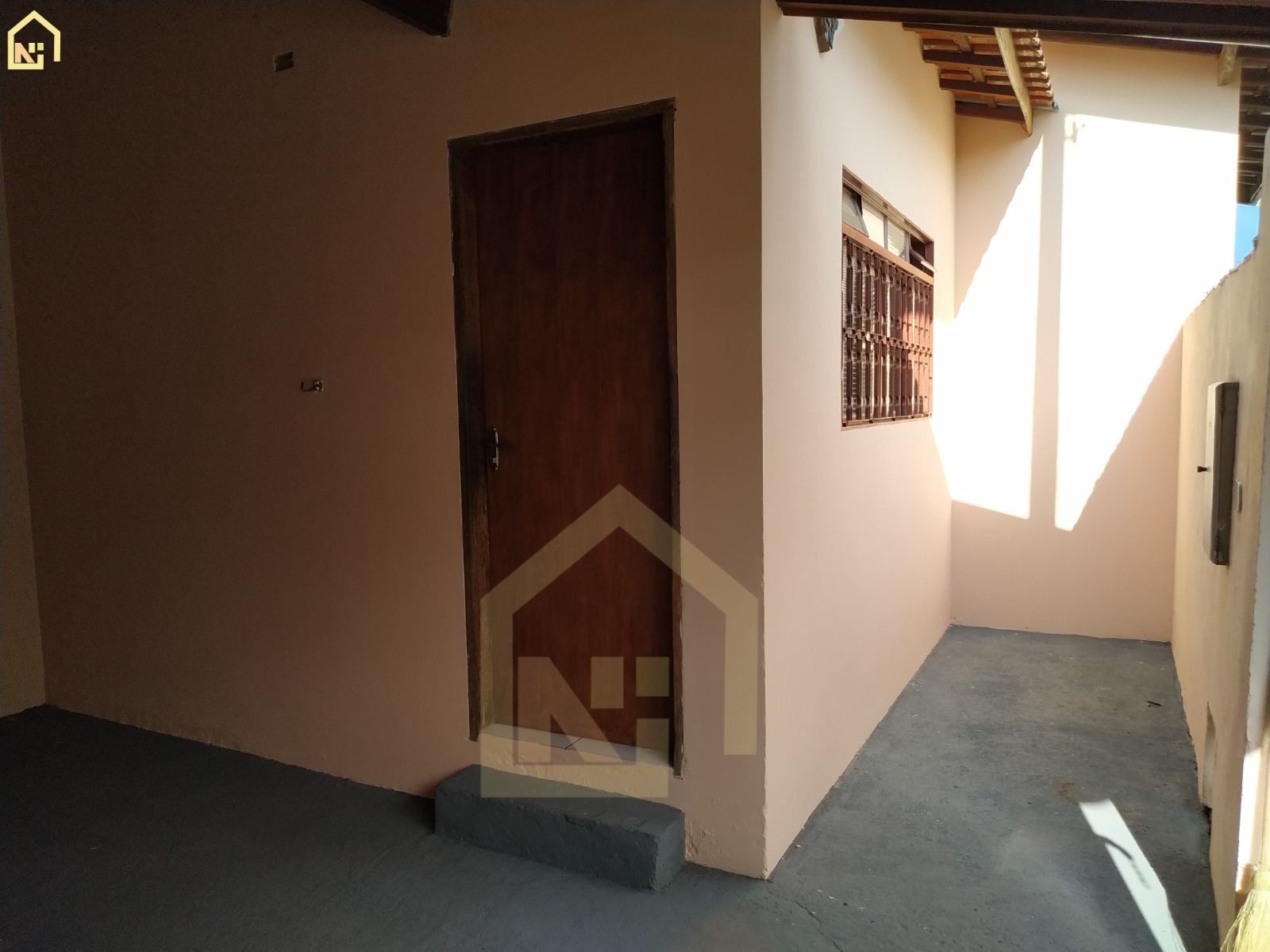 Imagens do imóveis Casa (Padrão), com 2 quartos e 3 banheiros à Venda, 12007 m² em Vargem Grande do Sul/SP