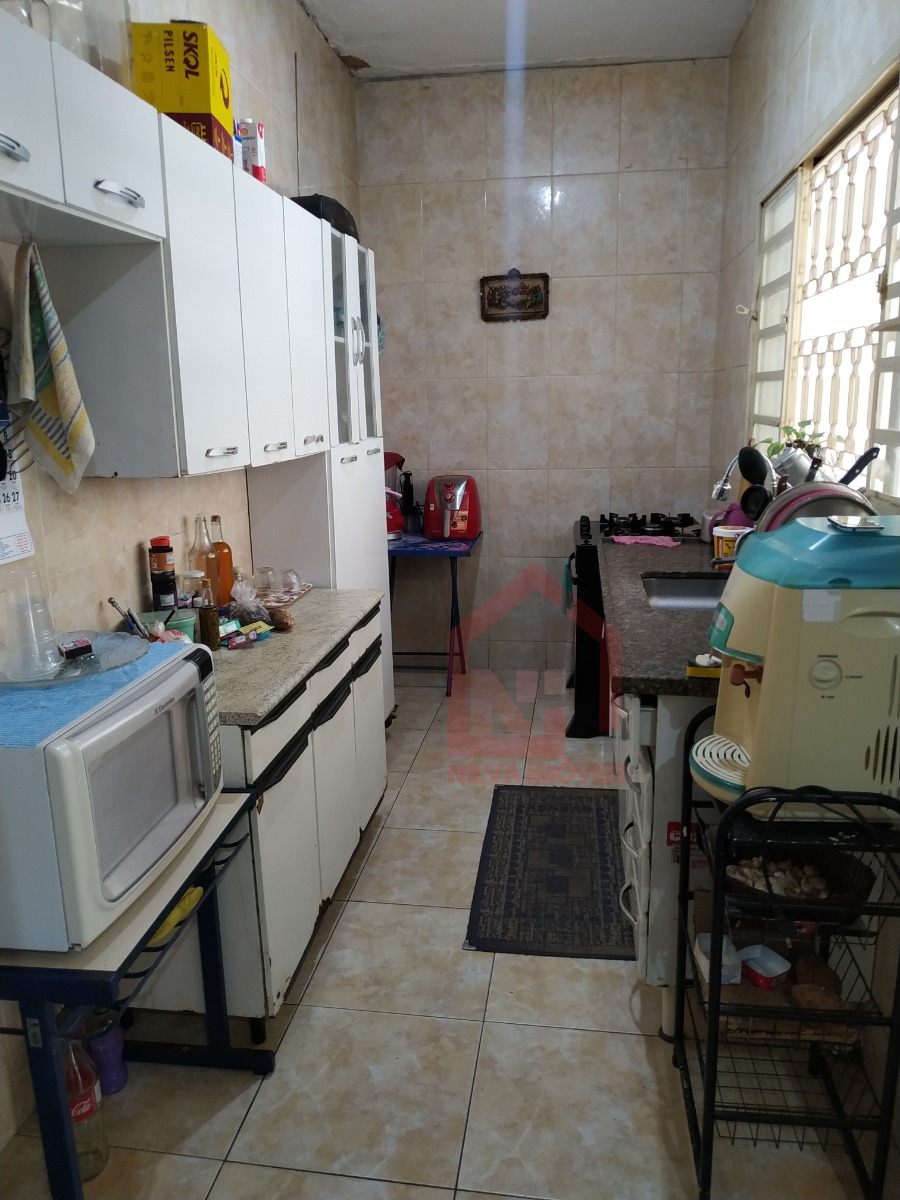 Imagens do imóveis Casa (Padrão), com 2 quartos e 2 banheiros à Venda, 238 m² em Vargem Grande do Sul/SP