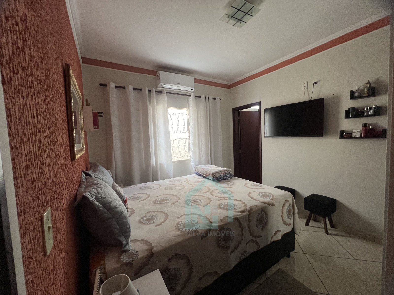 Imagens do imóveis Casa (Padrão), com 2 quartos e 3 banheiros à Venda, 250 m² em Vargem Grande do Sul/SP