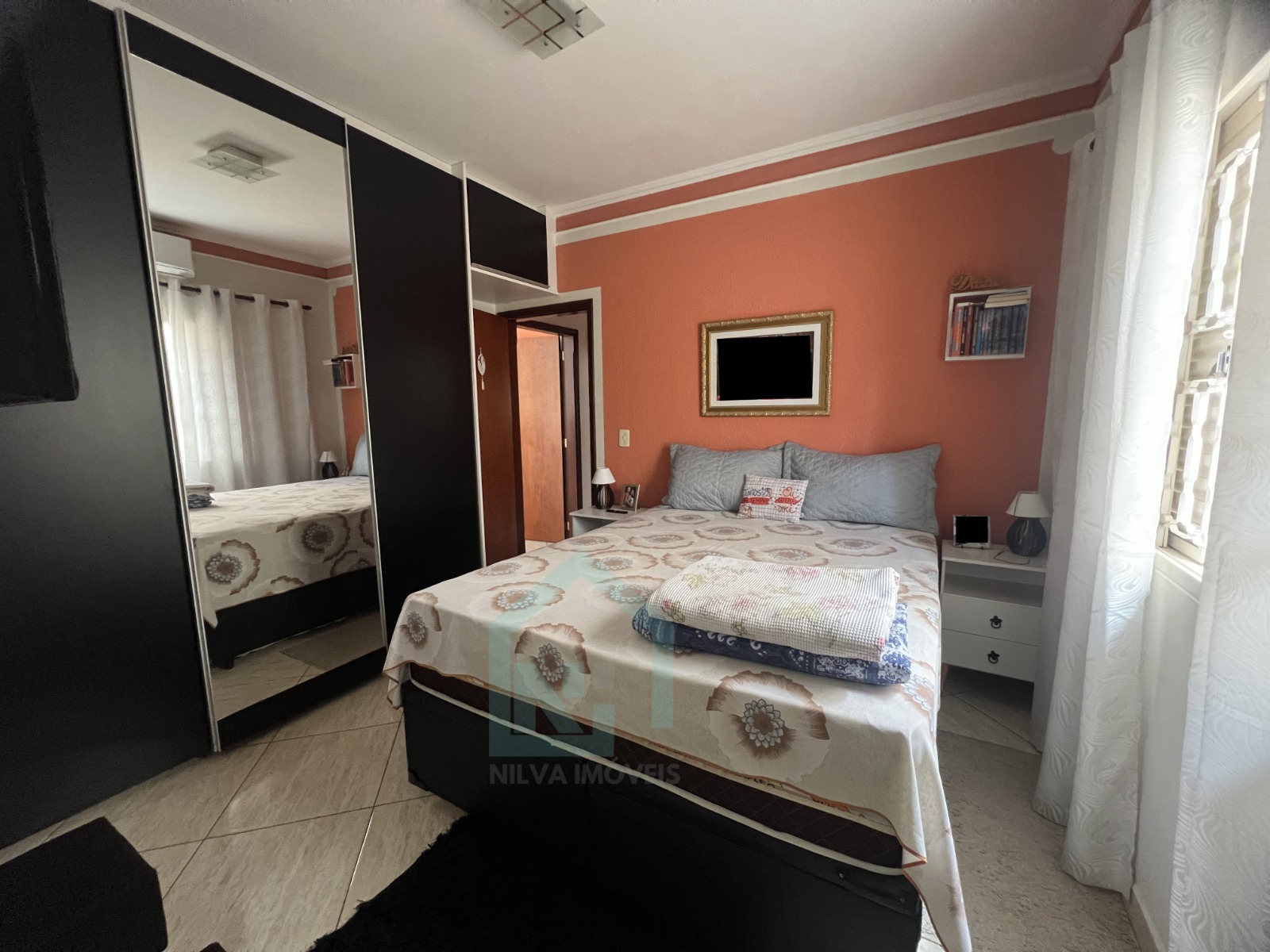Imagens do imóveis Casa (Padrão), com 2 quartos e 3 banheiros à Venda, 250 m² em Vargem Grande do Sul/SP