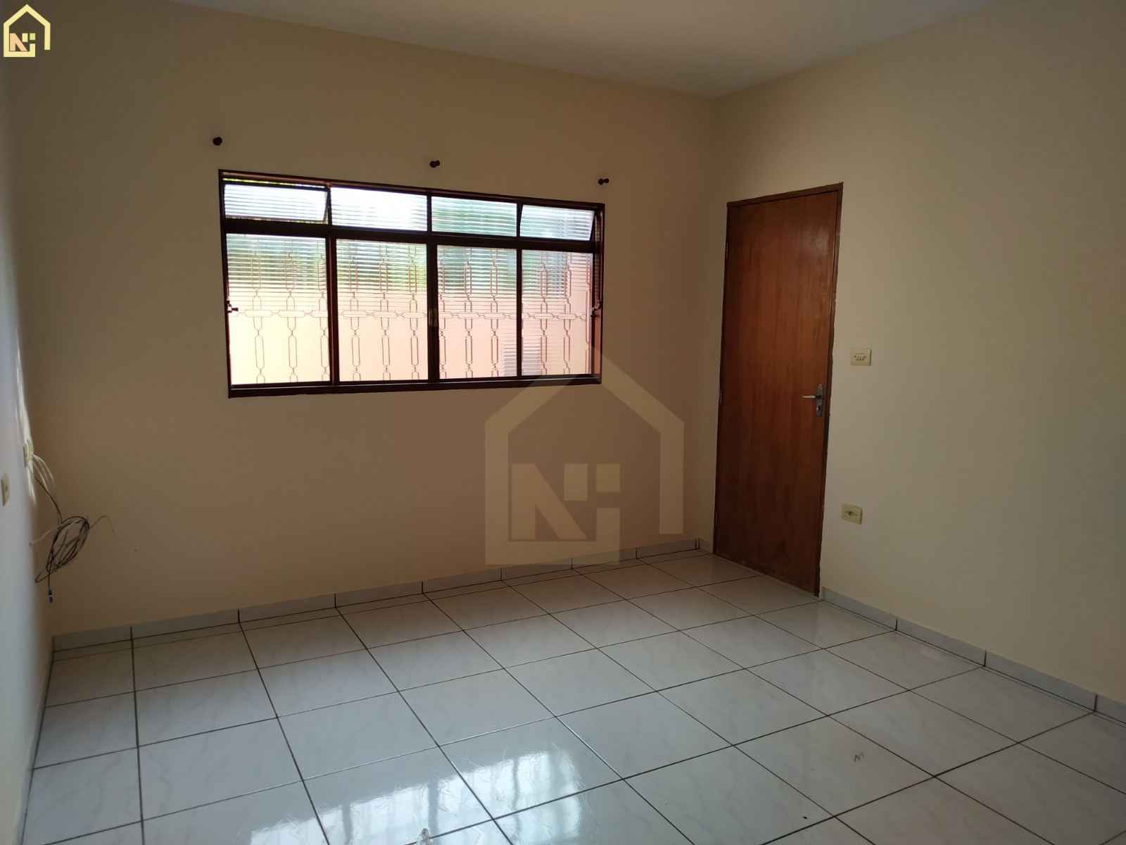 Imagens do imóveis Casa (Padrão), com 2 quartos e 3 banheiros à Venda, 12007 m² em Vargem Grande do Sul/SP
