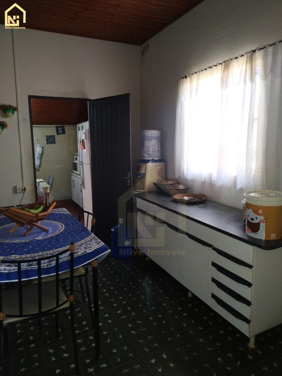 Imagens do imóveis Casa (Padrão), com 2 quartos e 2 banheiros à Venda, 200 m² em Vargem Grande do Sul/SP