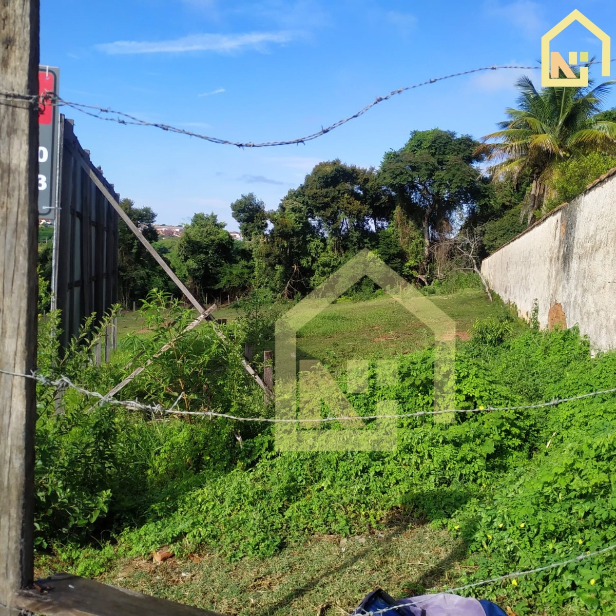Imagens do imóveis Terreno (Em rua) à Venda, 759m² - Bairro Jardim Fortaleza em Vargem Grande do Sul