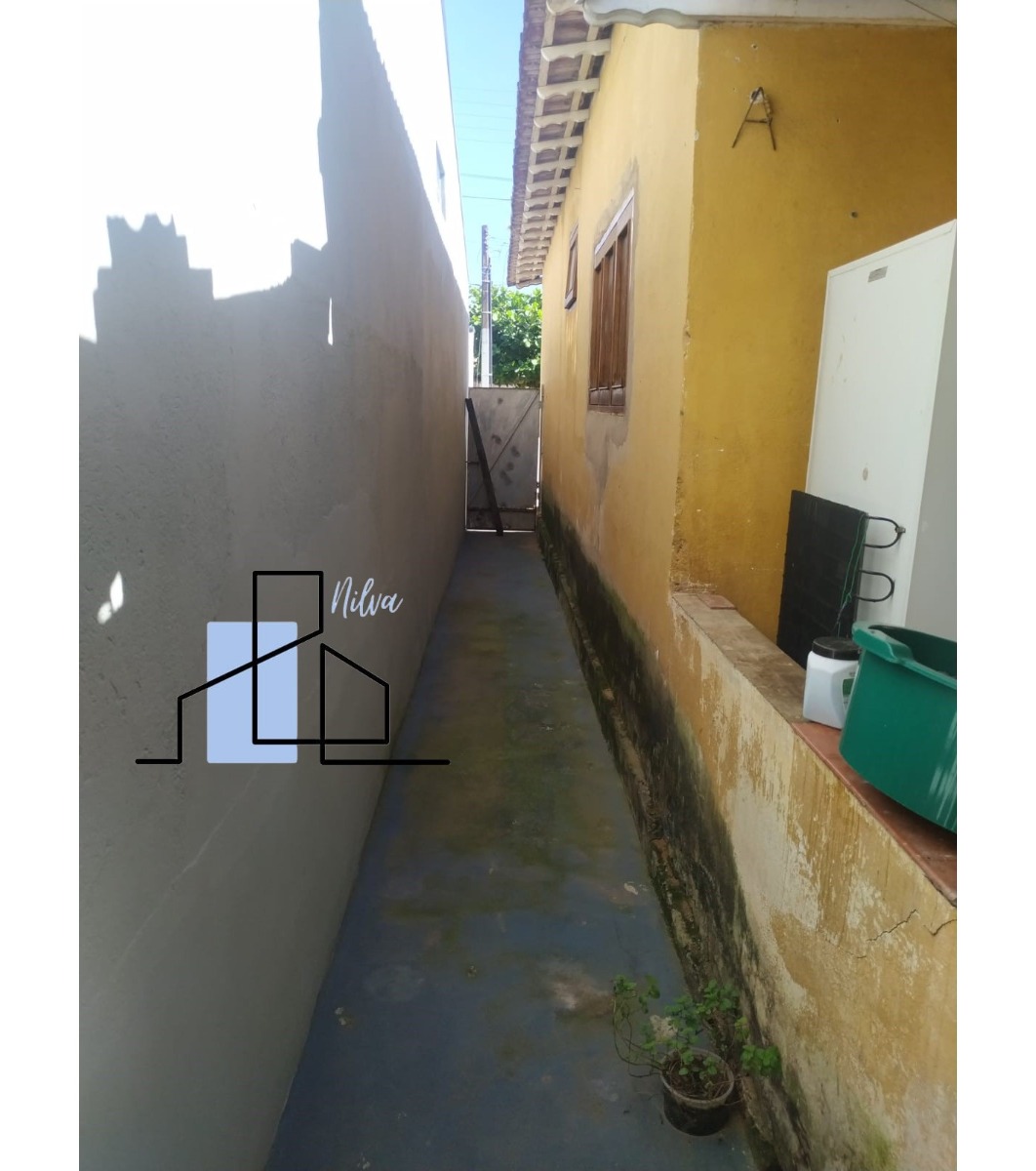 Imagens do imóveis Casa (Padrão), com 2 quartos e 1 banheiros à Venda, 242 m² em Vargem Grande do Sul/SP