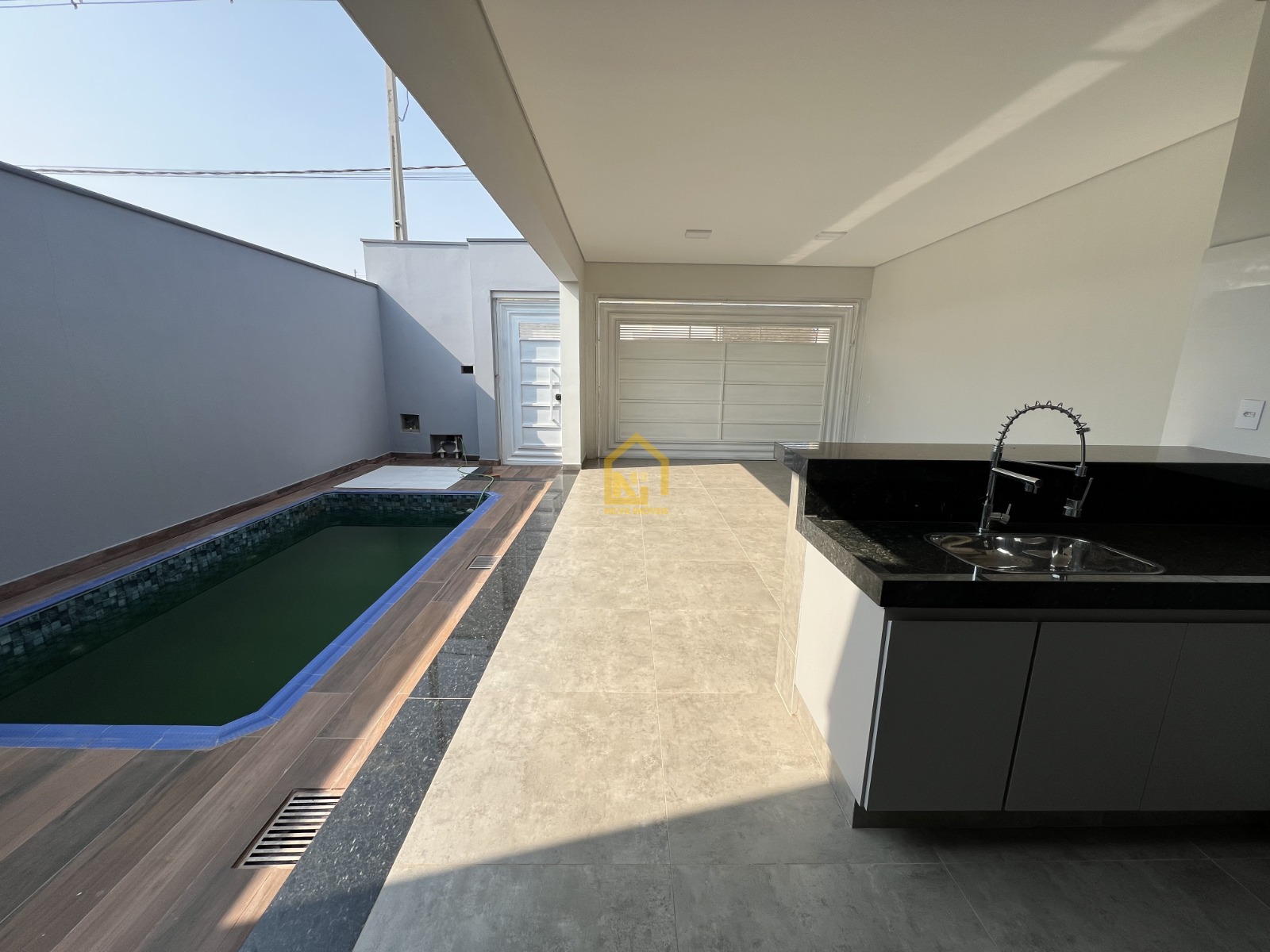 Imagens do imóveis Casa (Padrão), com 2 quartos e 3 banheiros à Venda, 160 m² em Vargem Grande do Sul/SP