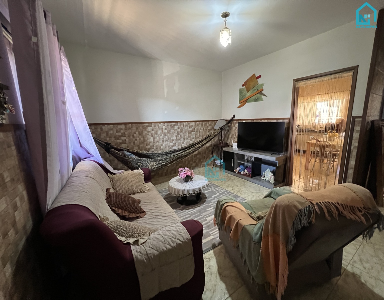 Imagens do imóveis Casa (Padrão), com 3 quartos e 2 banheiros à Venda, 250 m² em Vargem Grande do Sul/SP