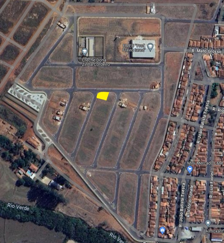 Imagens do imóveis Terreno (Em rua) à Venda, 209m² - Bairro Jardim Ypê em Vargem Grande do Sul