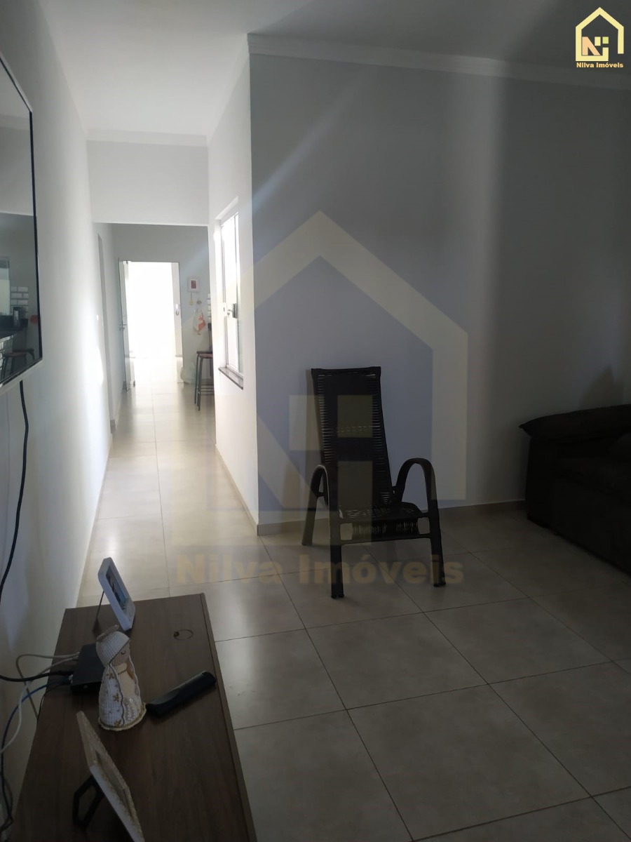 Imagens do imóveis Casa (Padrão), com 2 quartos e 3 banheiros à Venda, 250 m² em Vargem Grande do Sul/SP