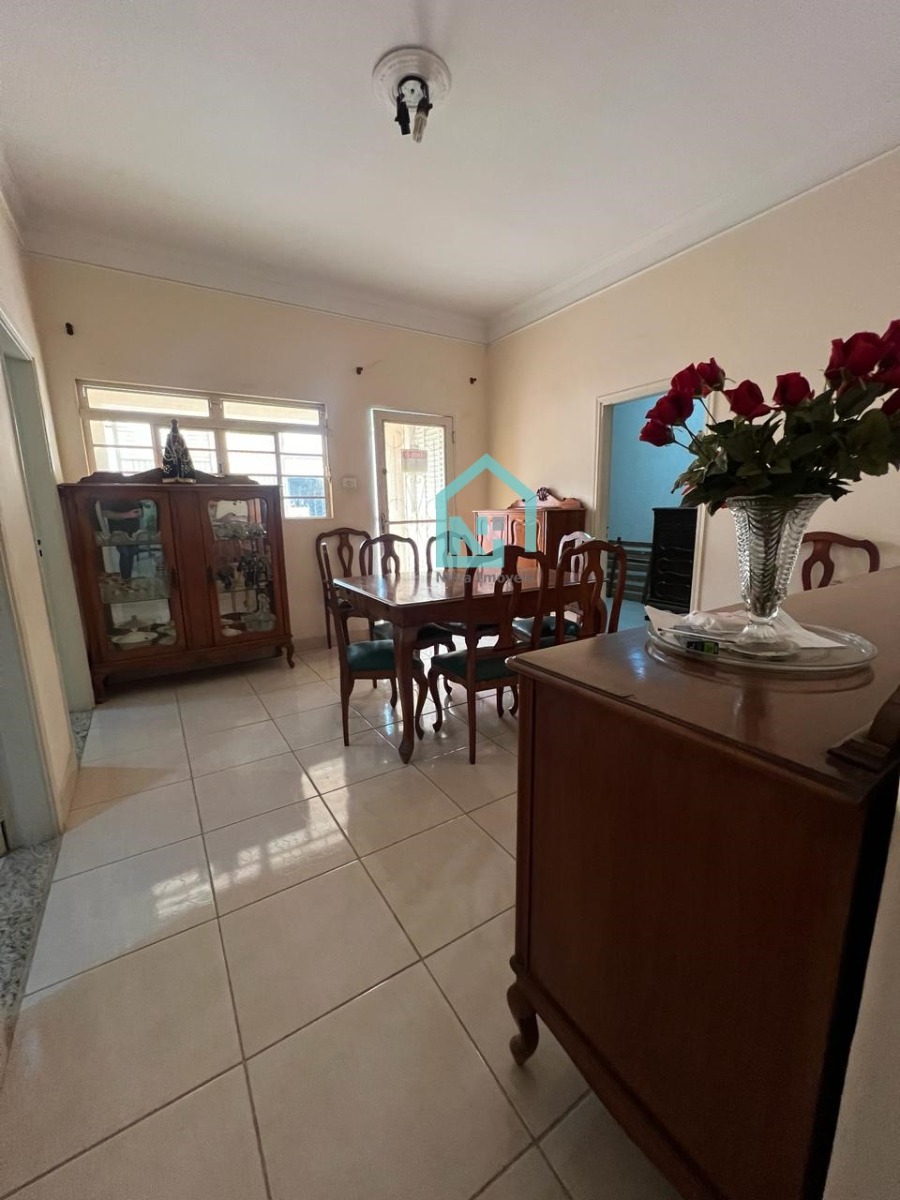 Imagens do imóveis Casa (Padrão), com 2 quartos e 2 banheiros à Venda, 172 m² em Vargem Grande do Sul/SP