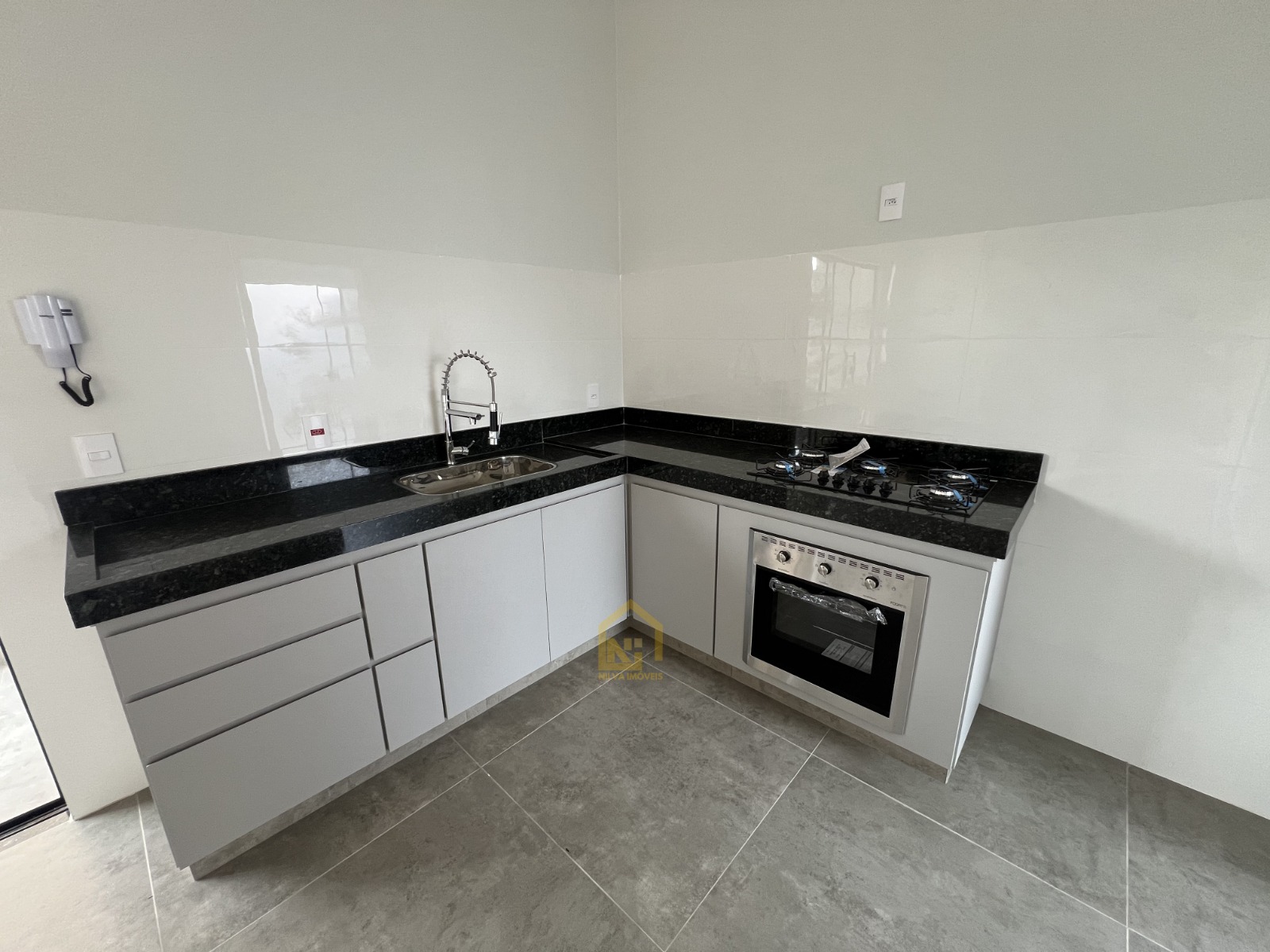 Imagens do imóveis Casa (Padrão), com 2 quartos e 3 banheiros à Venda, 160 m² em Vargem Grande do Sul/SP